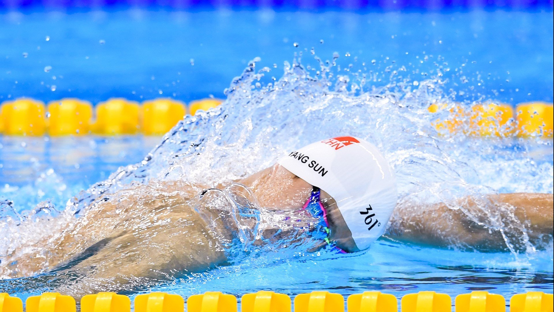 “青训基地全面推行科学训练计划，打造专业化人才队伍”，青训课是什么意思